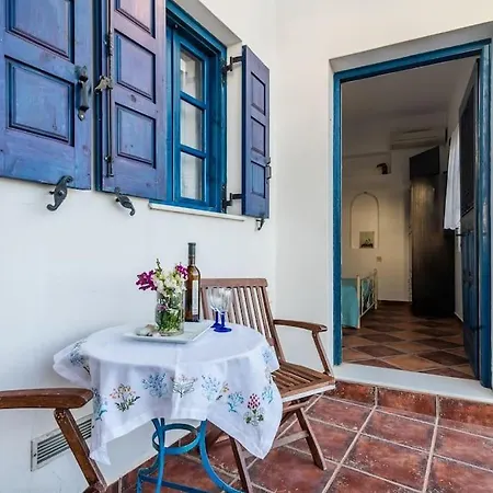 Melisses Sea View Apartamento *